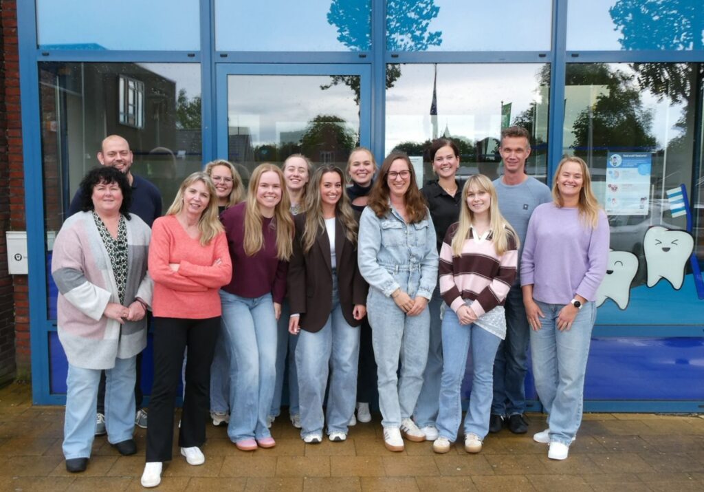 Teamfoto mei 2026 aangepast